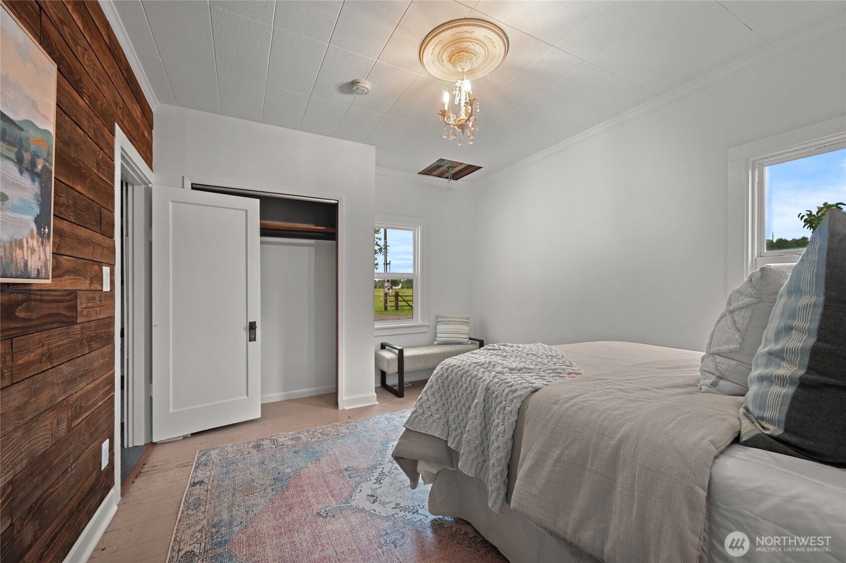 6001 Riverview Road , Snohomish, WA 98290