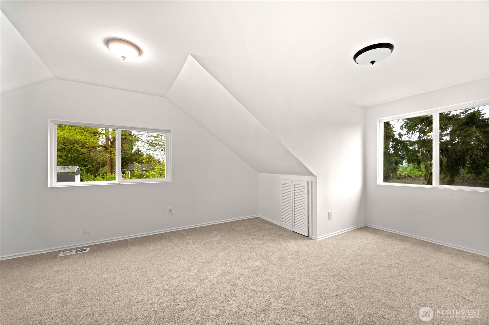6001 Riverview Road , Snohomish, WA 98290