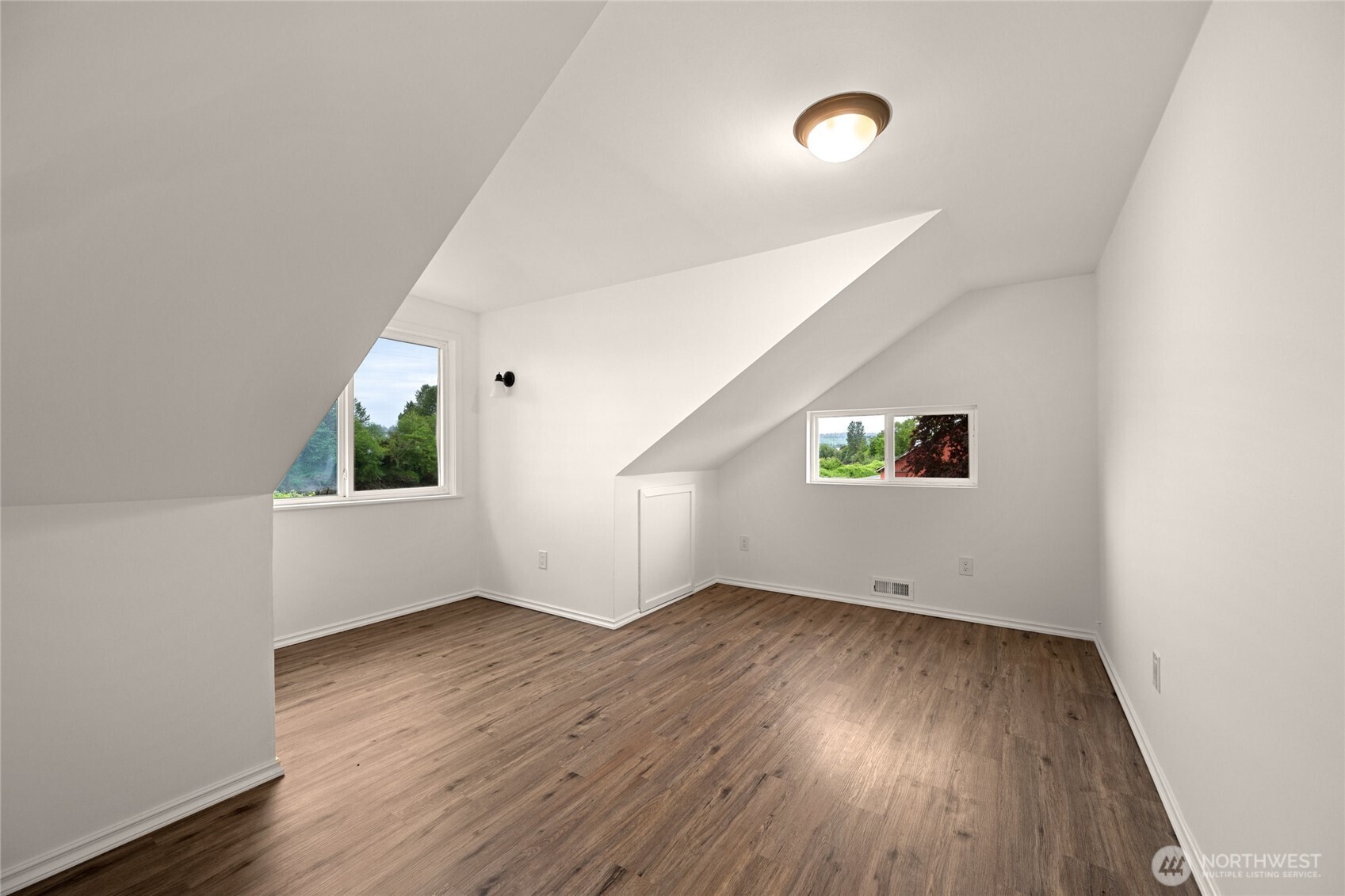 6001 Riverview Road , Snohomish, WA 98290