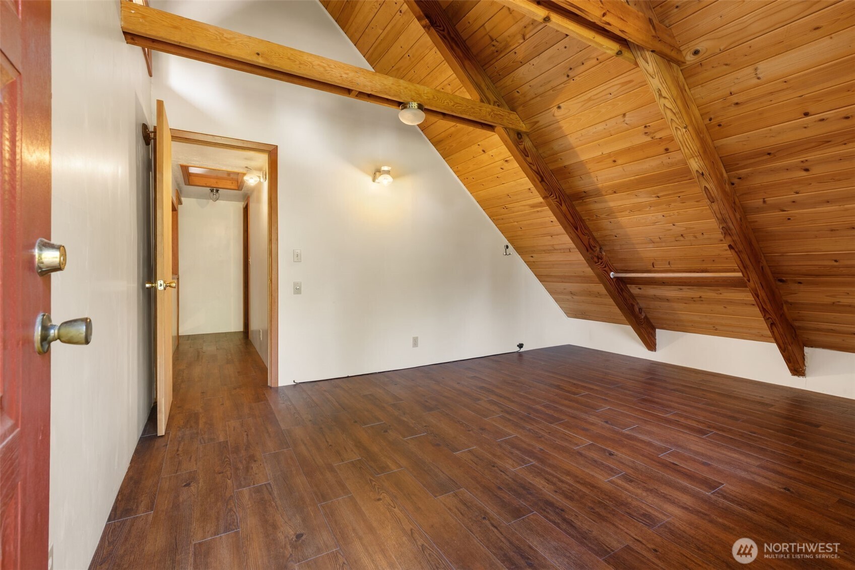 2500 4 Peaks Drive , Cougar, WA 98616