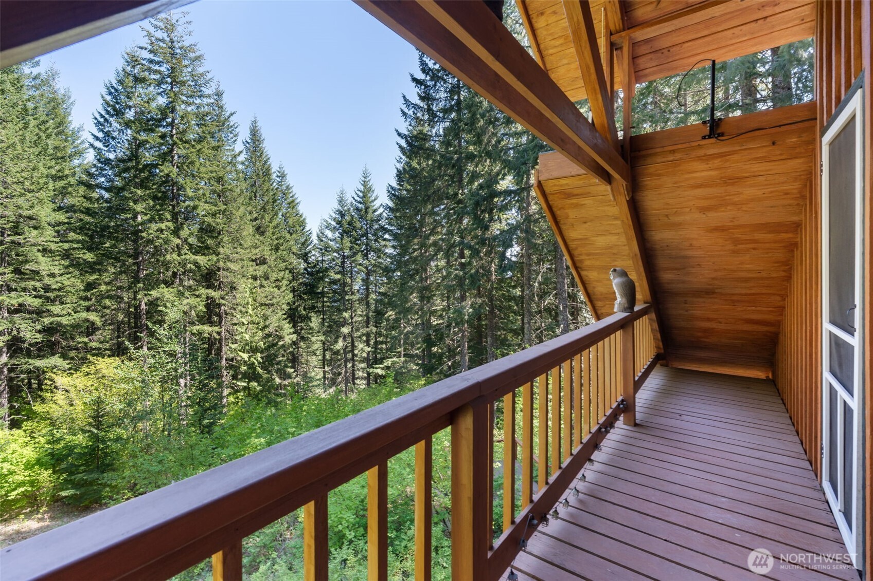2500 4 Peaks Drive , Cougar, WA 98616