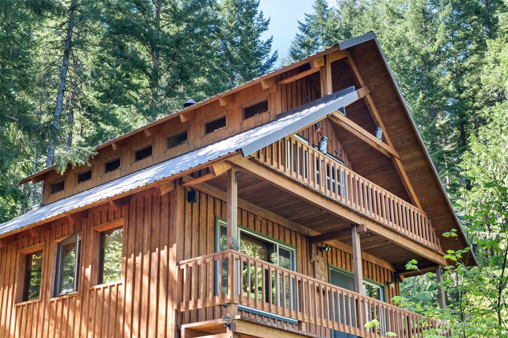 2500 4 Peaks Drive , Cougar, WA 98616
