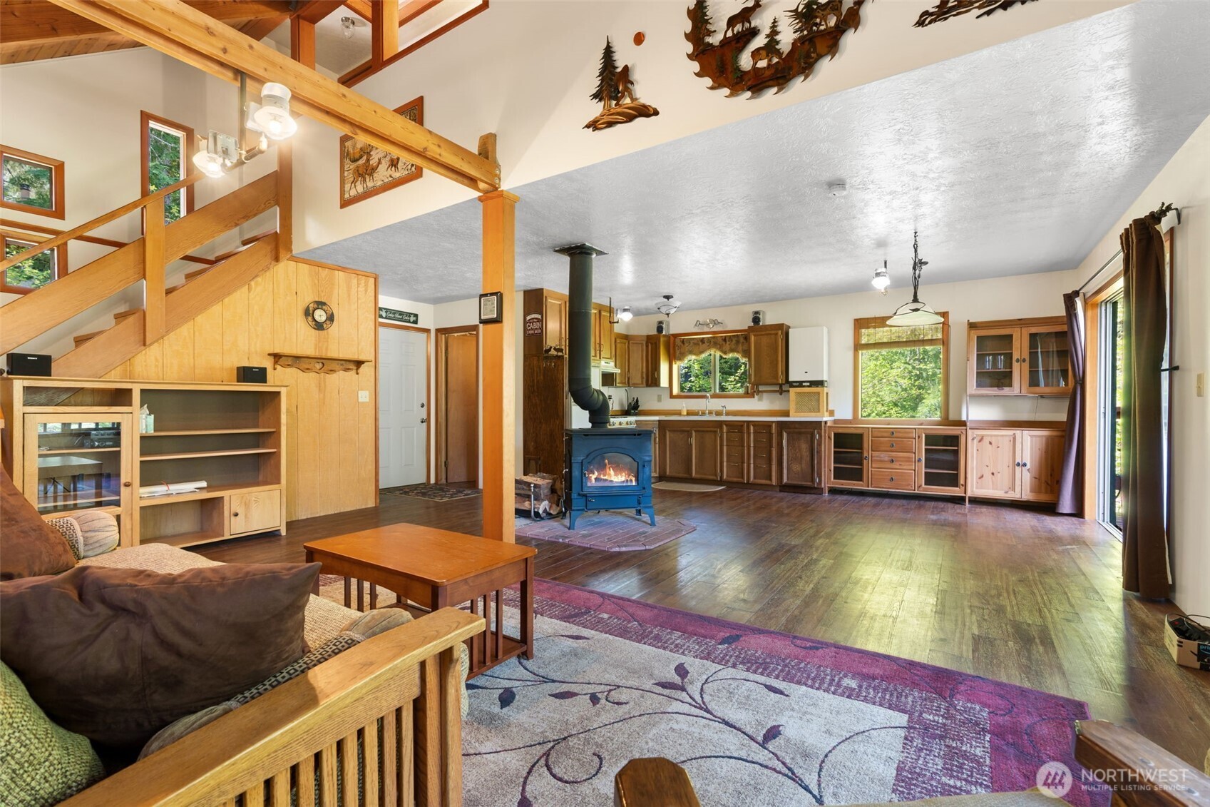 2500 4 Peaks Drive , Cougar, WA 98616