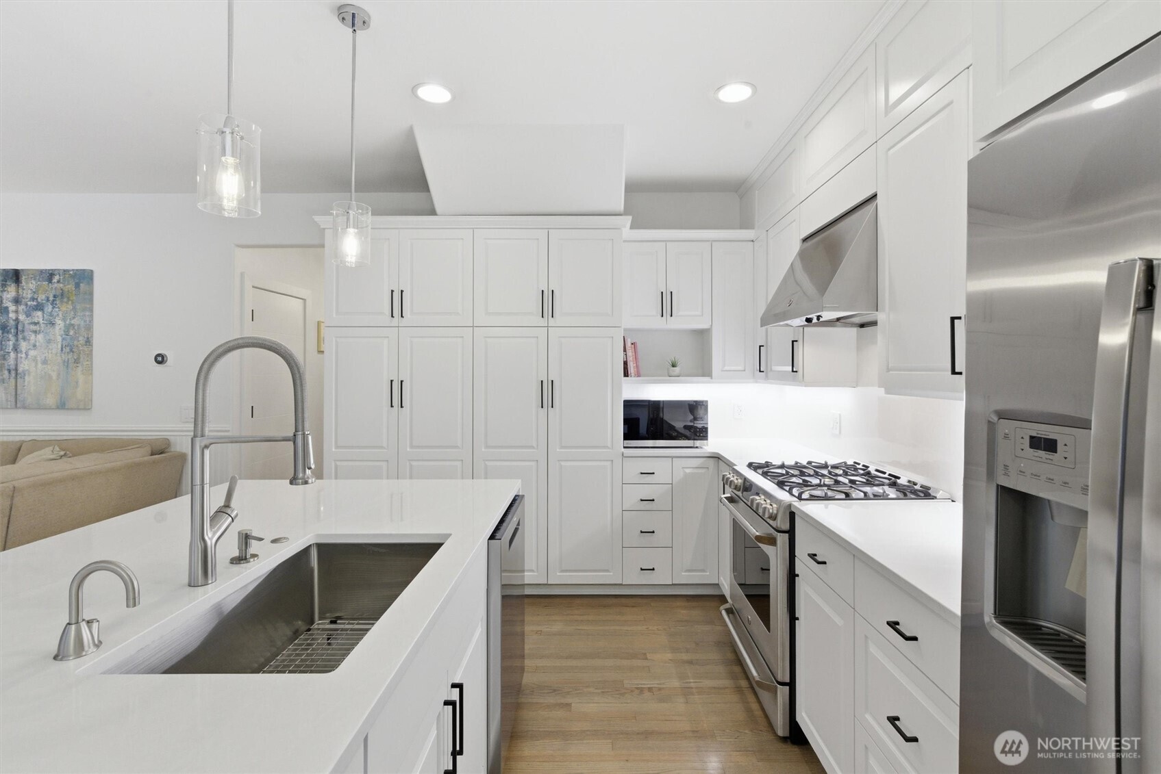 12217 NE 100th Street , Kirkland, WA 98033