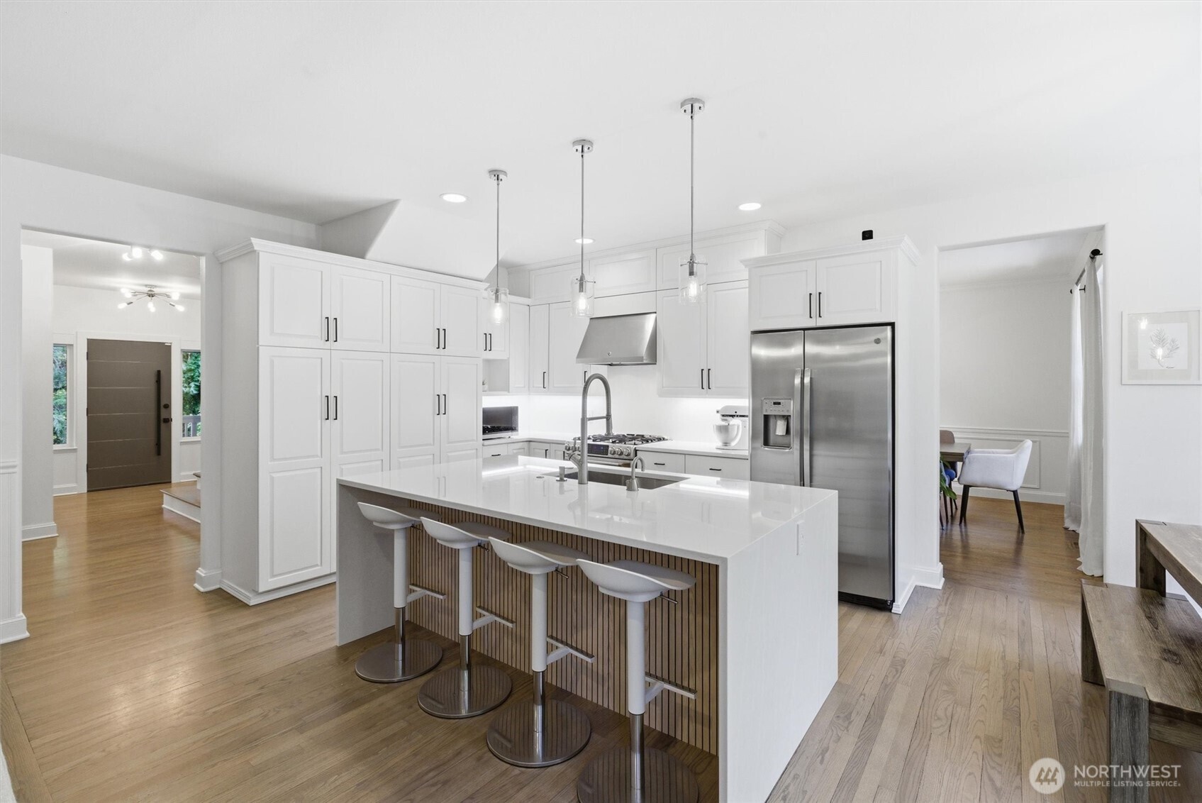 12217 NE 100th Street , Kirkland, WA 98033