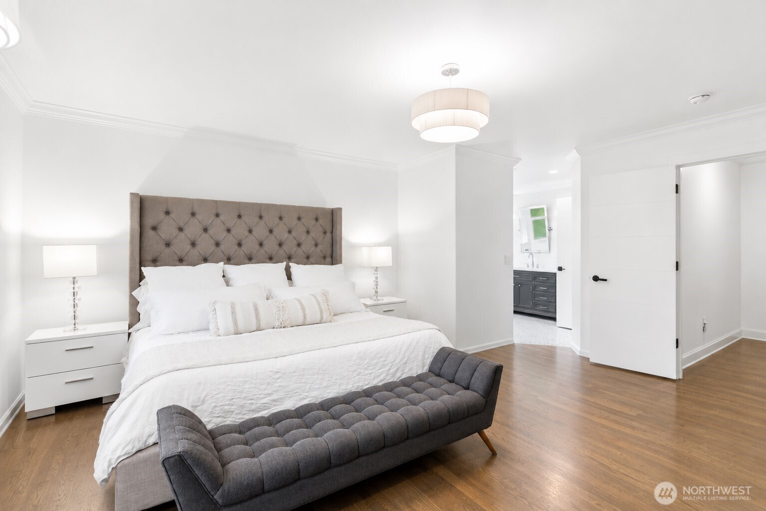 12217 NE 100th Street , Kirkland, WA 98033