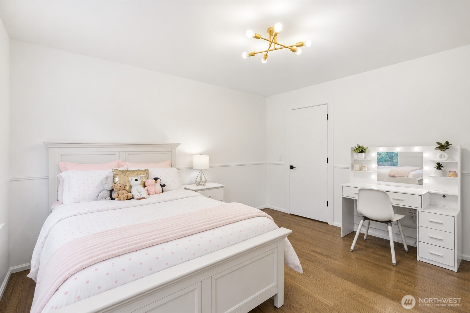 12217 NE 100th Street , Kirkland, WA 98033