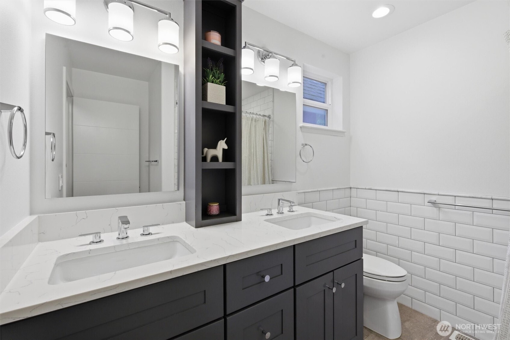 12217 NE 100th Street , Kirkland, WA 98033