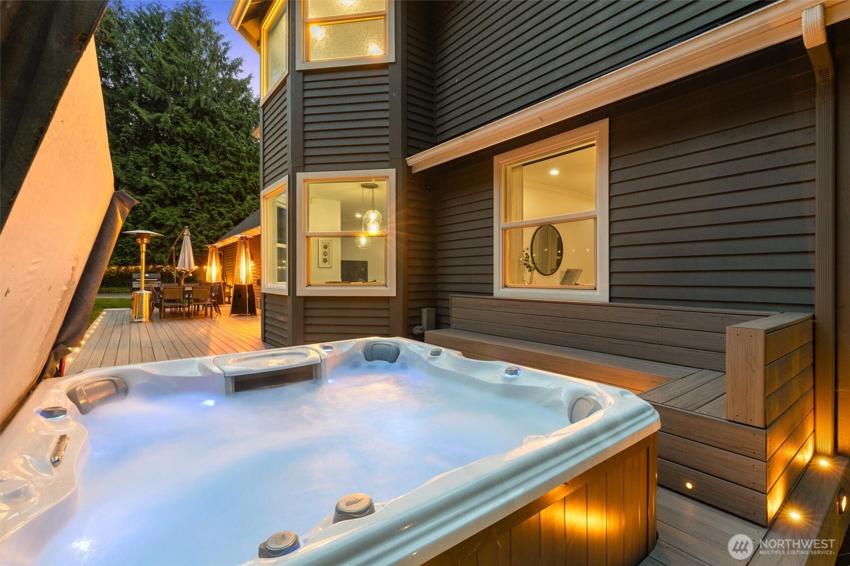 12217 NE 100th Street , Kirkland, WA 98033