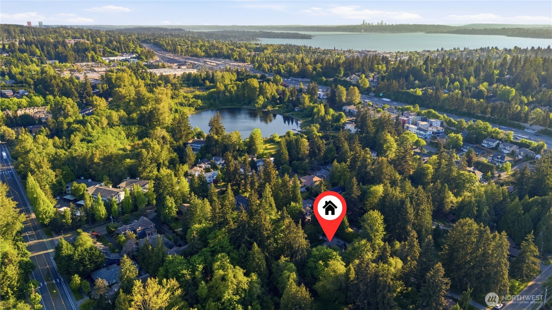 12217 NE 100th Street , Kirkland, WA 98033