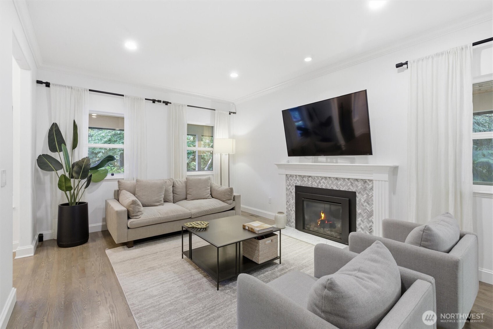 12217 NE 100th Street , Kirkland, WA 98033
