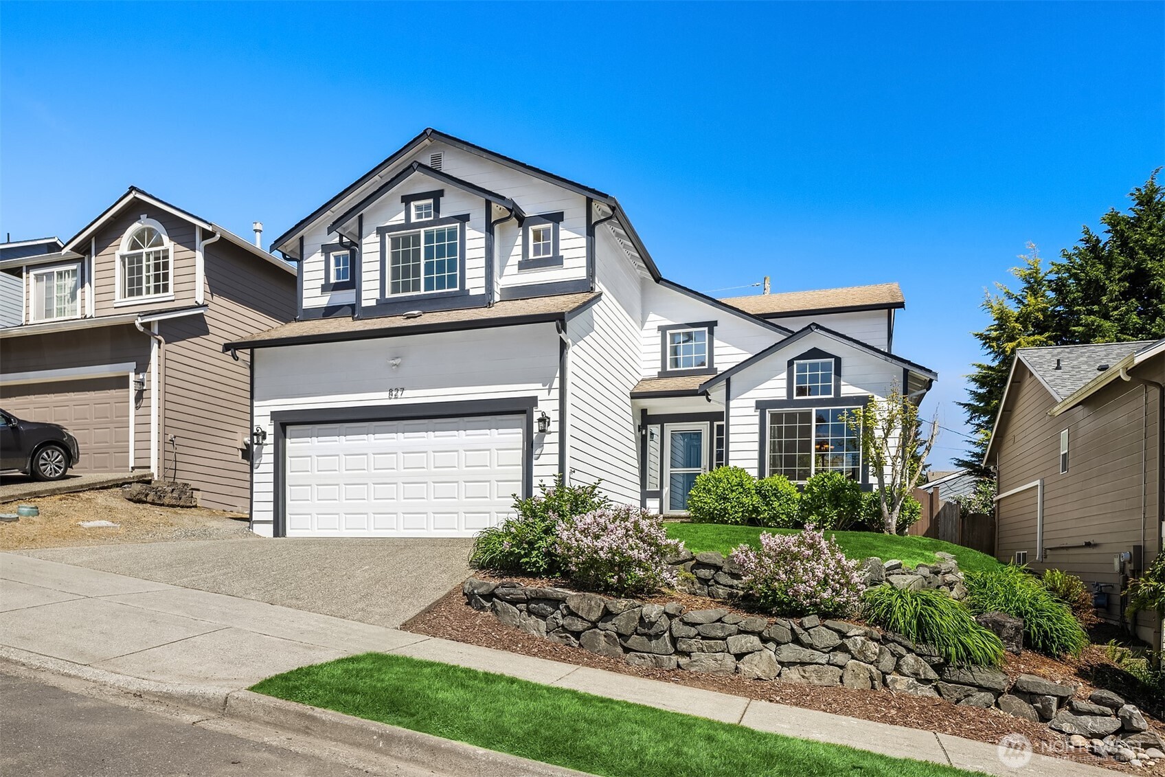 827 180th Street SW, Lynnwood, WA 98037