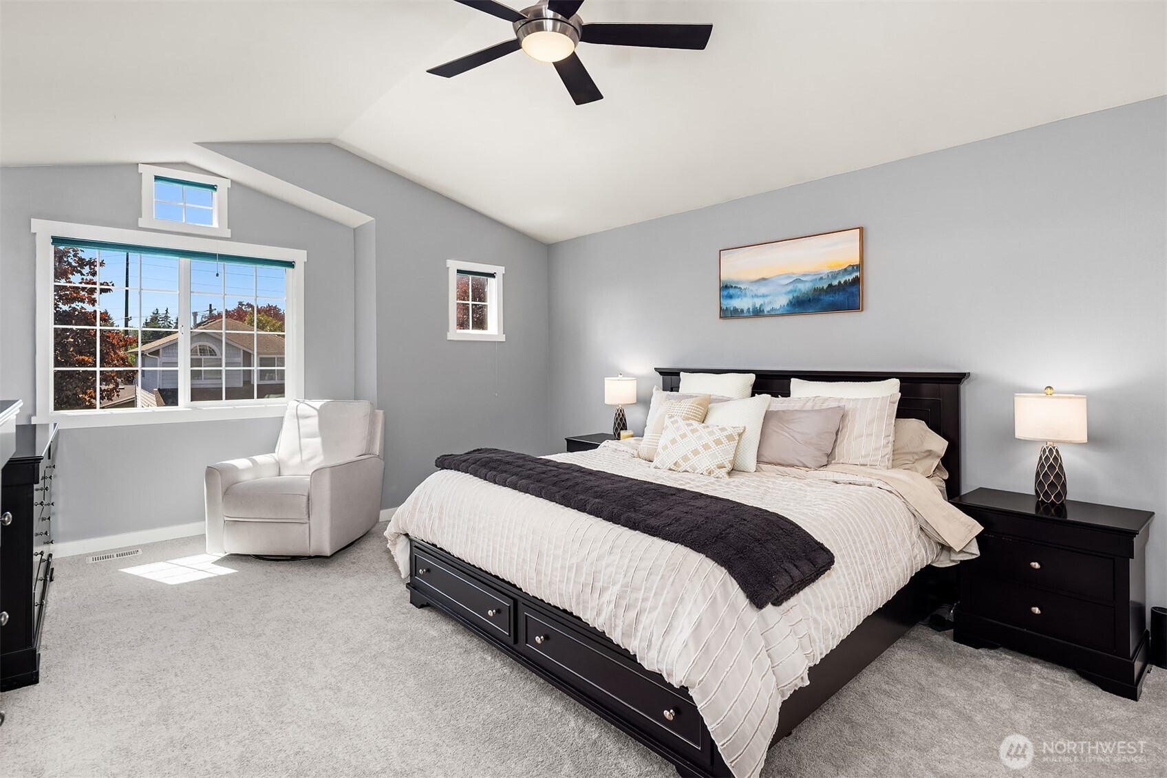 827 180th Street SW, Lynnwood, WA 98037