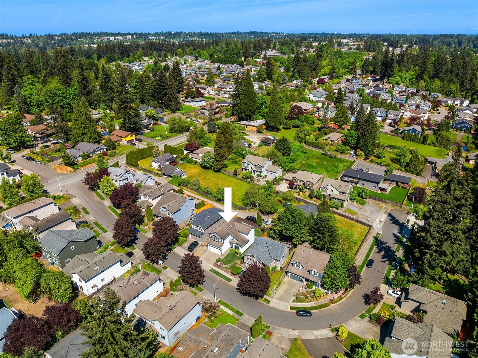 827 180th Street SW, Lynnwood, WA 98037