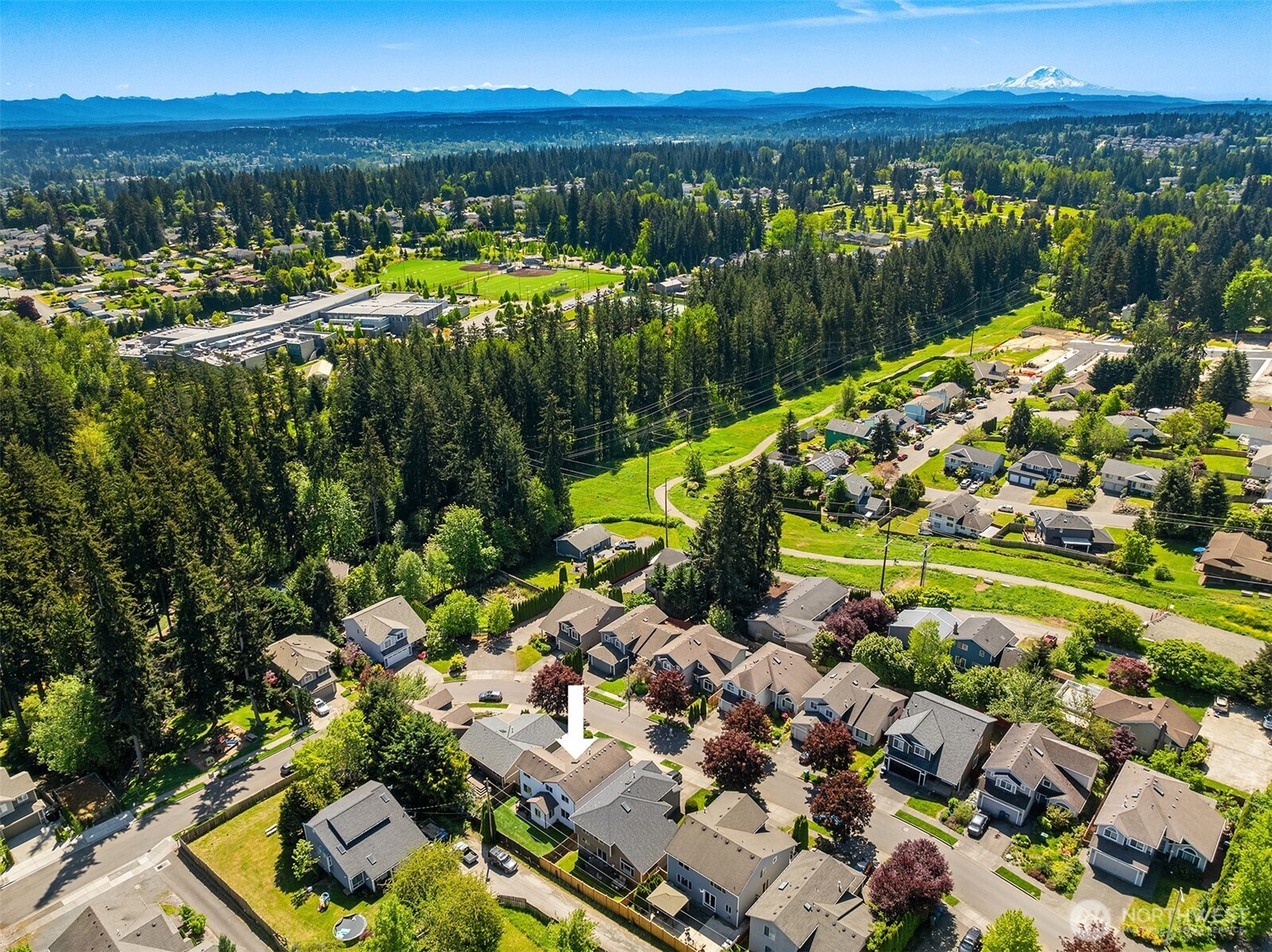 827 180th Street SW, Lynnwood, WA 98037