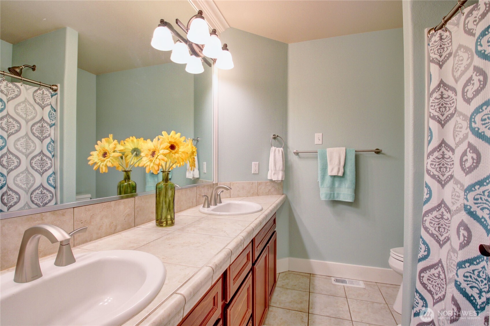 18033 3rd Avenue NE, Arlington, WA 98223