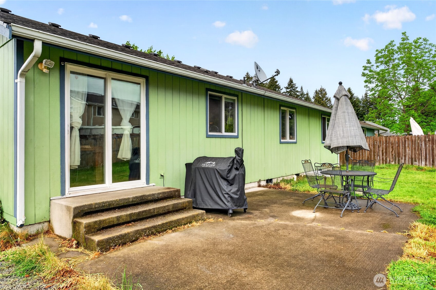 15619 Parkview Drive SE, Yelm, WA 98597