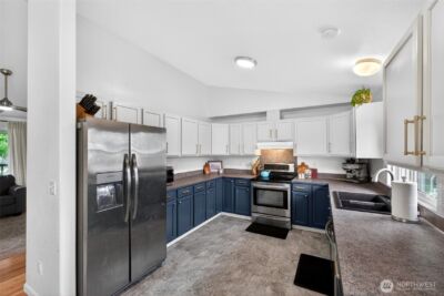 15619 Parkview Drive SE, Yelm, WA 98597 - Photo 10