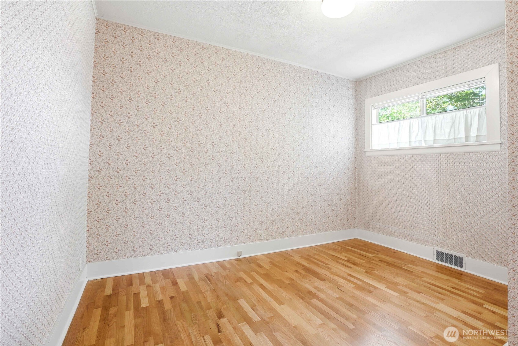 809 E 2nd Avenue , Ellensburg, WA 98926