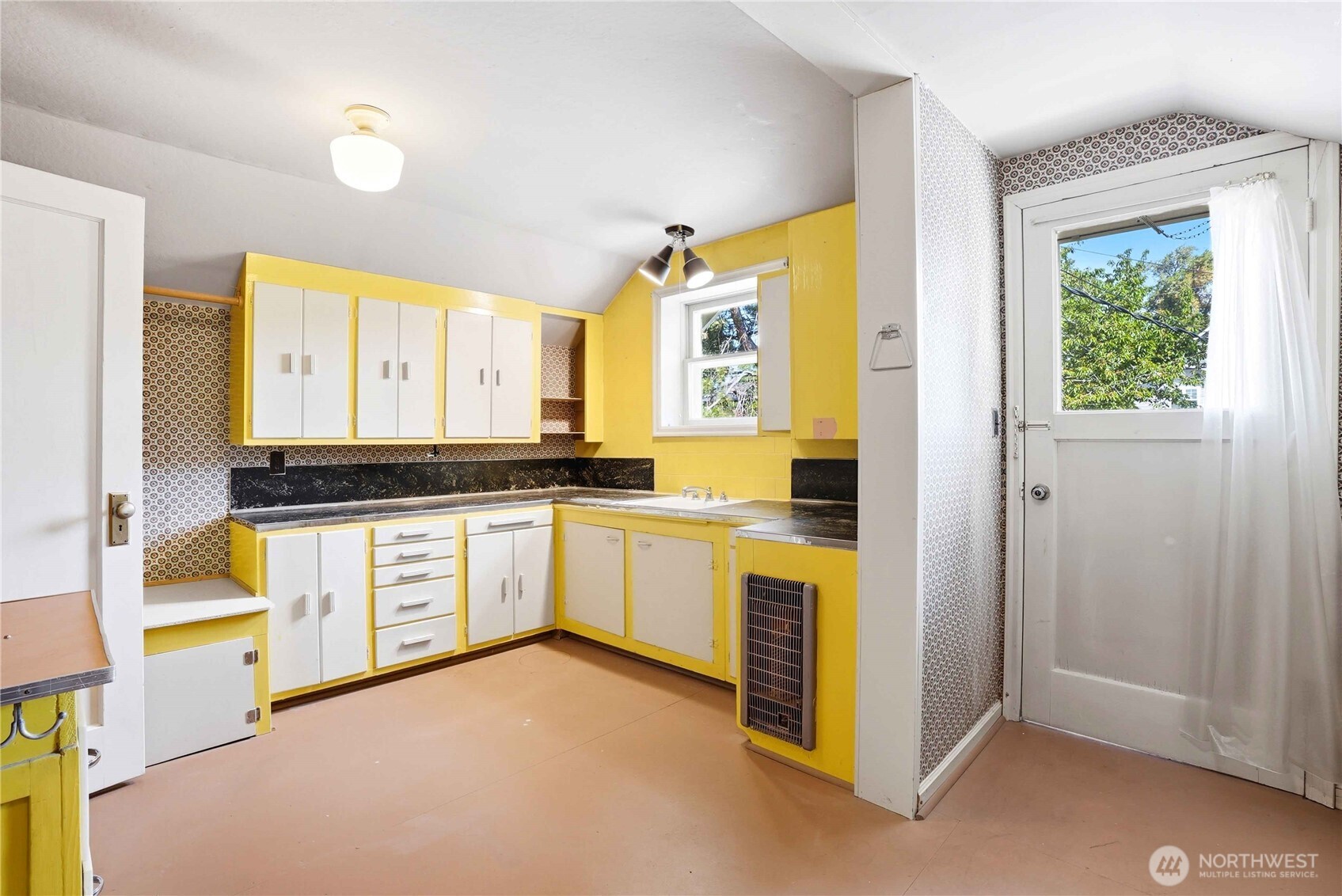 809 E 2nd Avenue , Ellensburg, WA 98926