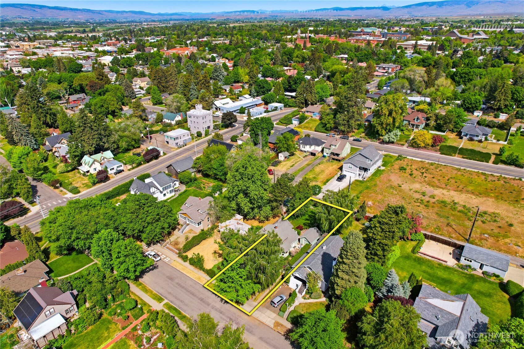 809 E 2nd Avenue , Ellensburg, WA 98926