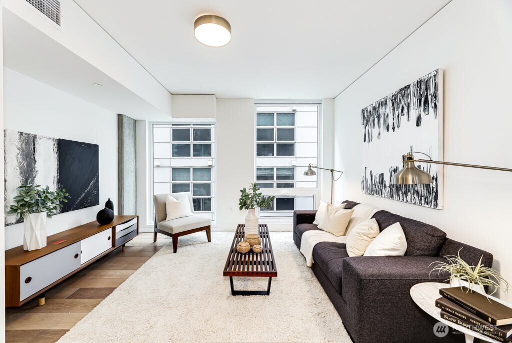 450 S Main Street #416, Seattle, WA 98104