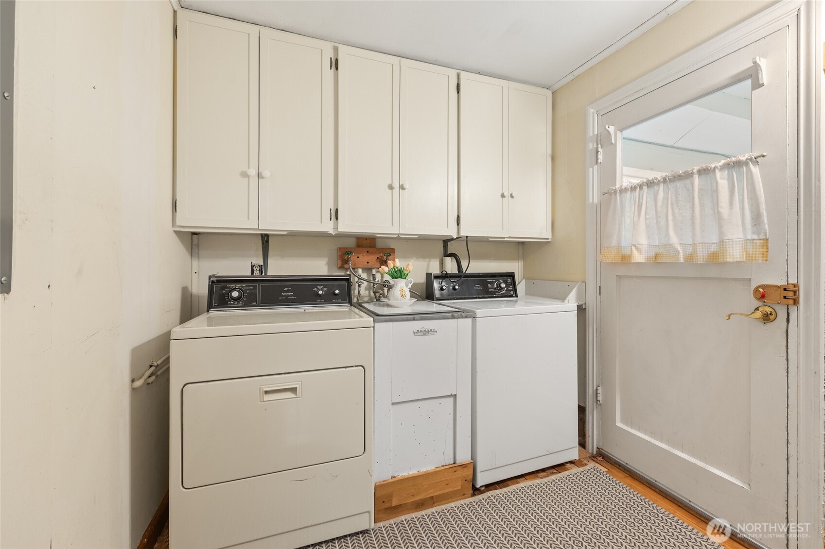 9619 SW 268th Street , Vashon, WA 98070
