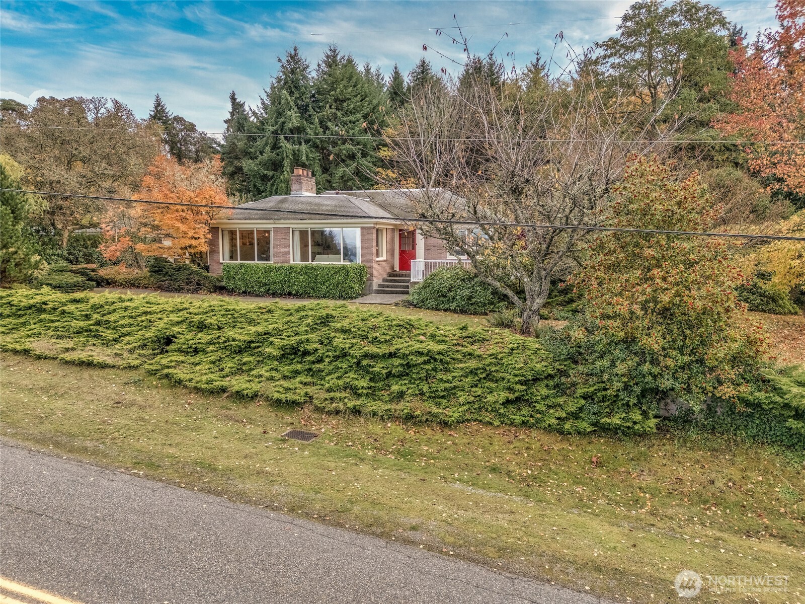 9619 SW 268th Street , Vashon, WA 98070