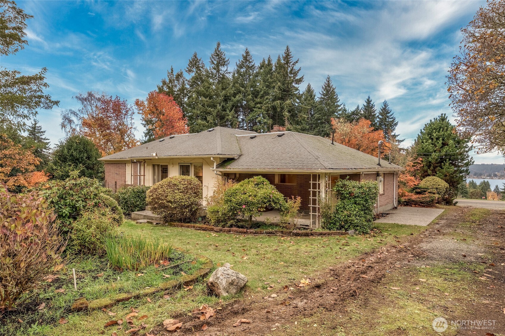 9619 SW 268th Street , Vashon, WA 98070