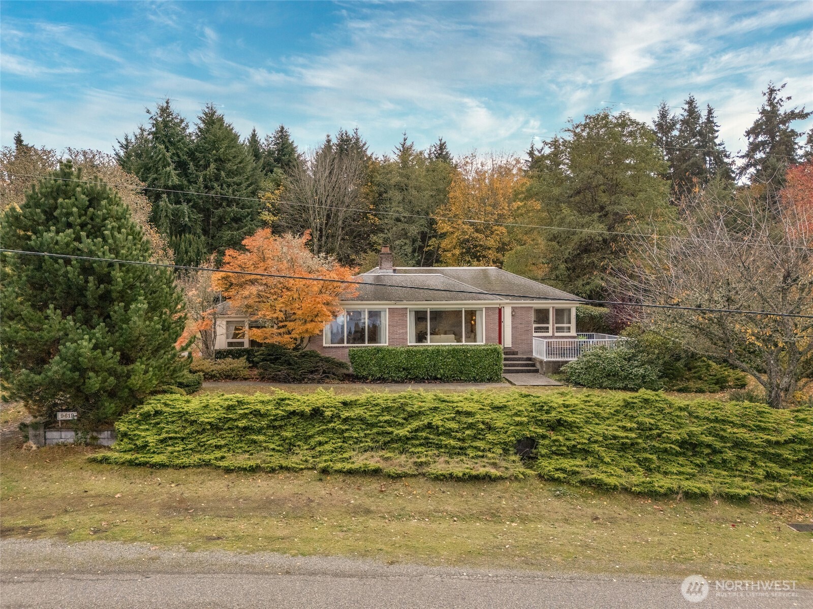 9619 SW 268th Street , Vashon, WA 98070