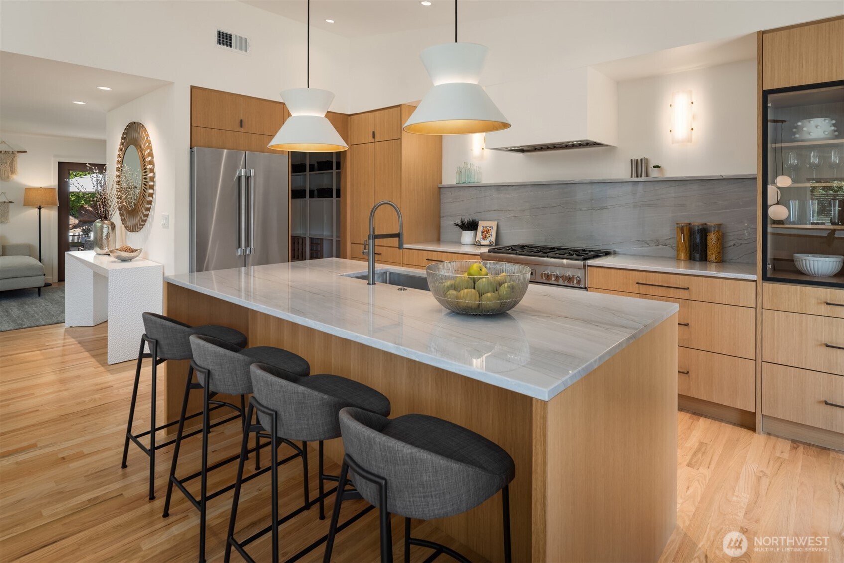 3532 NW 67th Street , Seattle, WA 98117