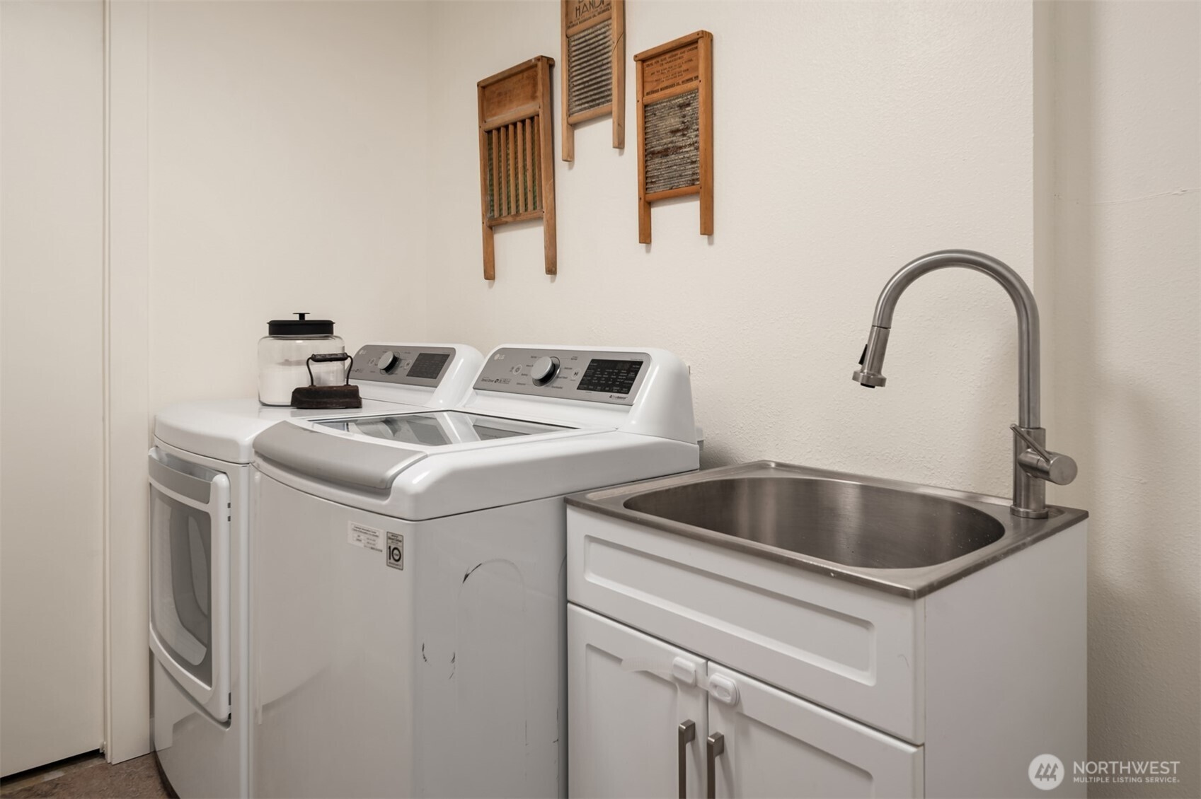 3532 NW 67th Street , Seattle, WA 98117