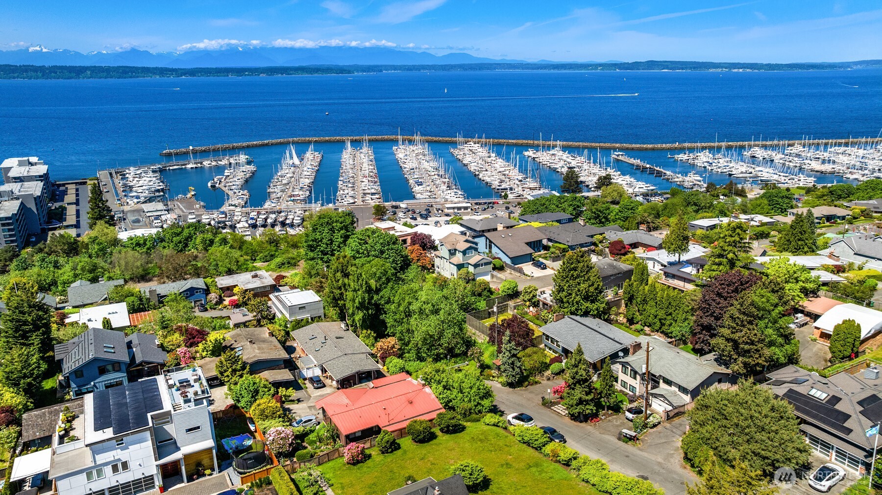 3532 NW 67th Street , Seattle, WA 98117