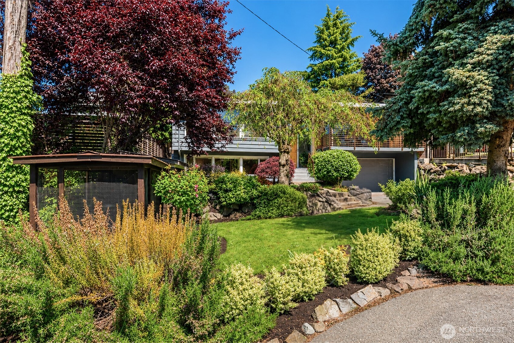 3532 NW 67th Street , Seattle, WA 98117