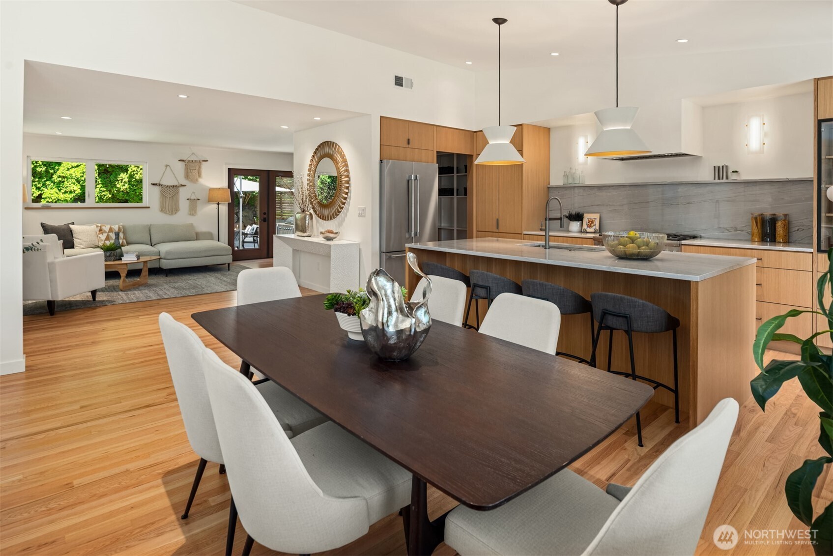 3532 NW 67th Street , Seattle, WA 98117