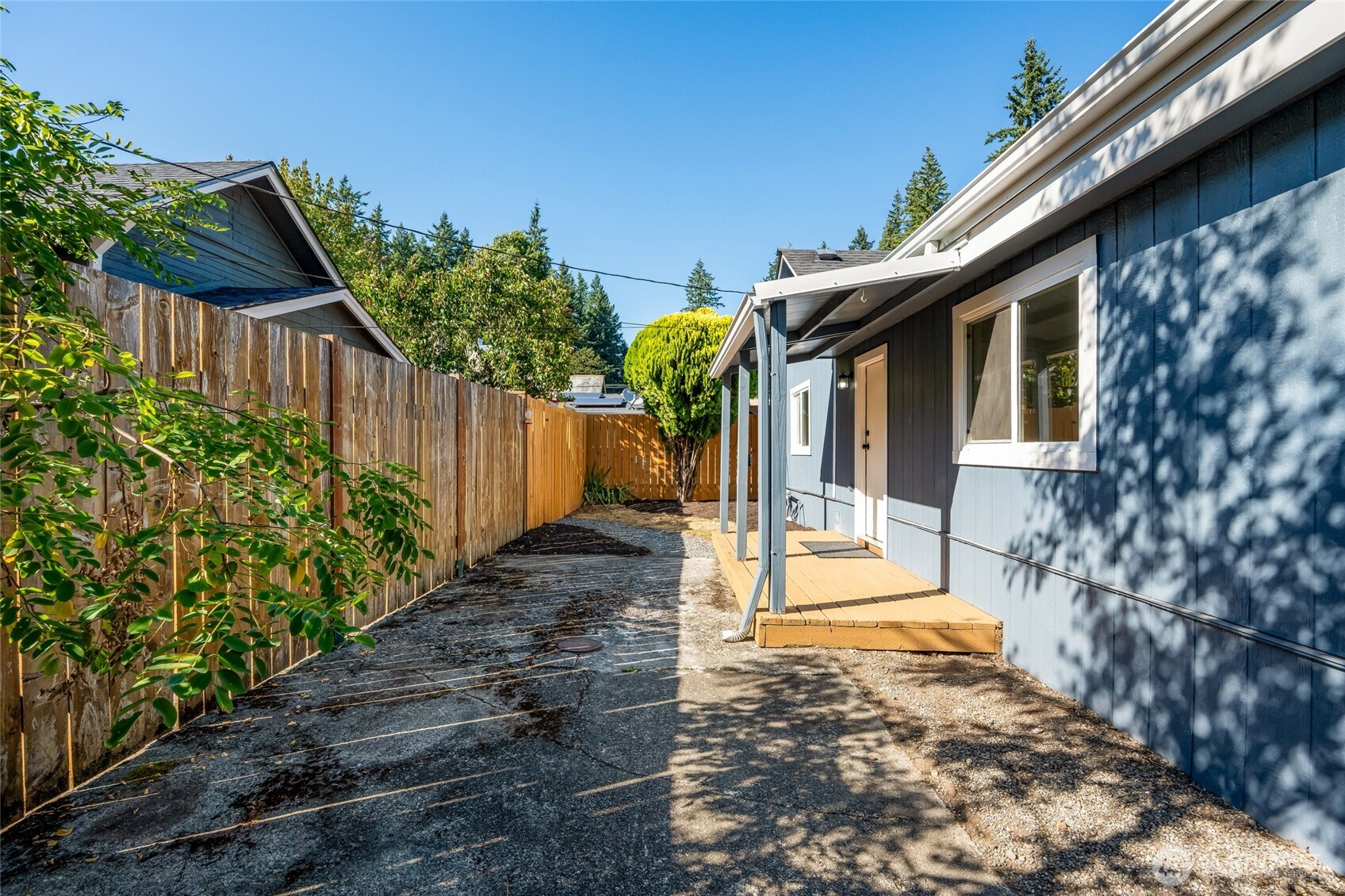 411 N Stillaguamish Avenue , Arlington, WA 98223