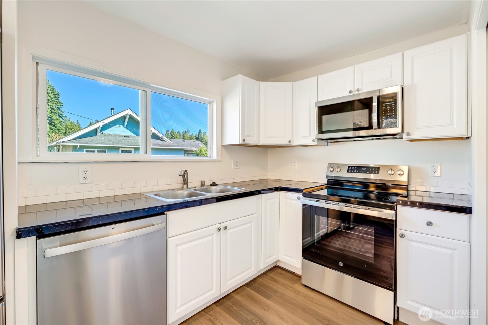 411 N Stillaguamish Avenue , Arlington, WA 98223