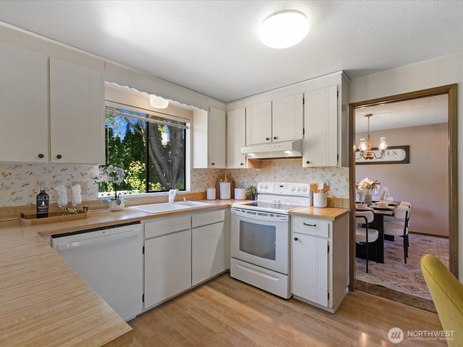 12314 NE 162nd Street , Bothell, WA 98011