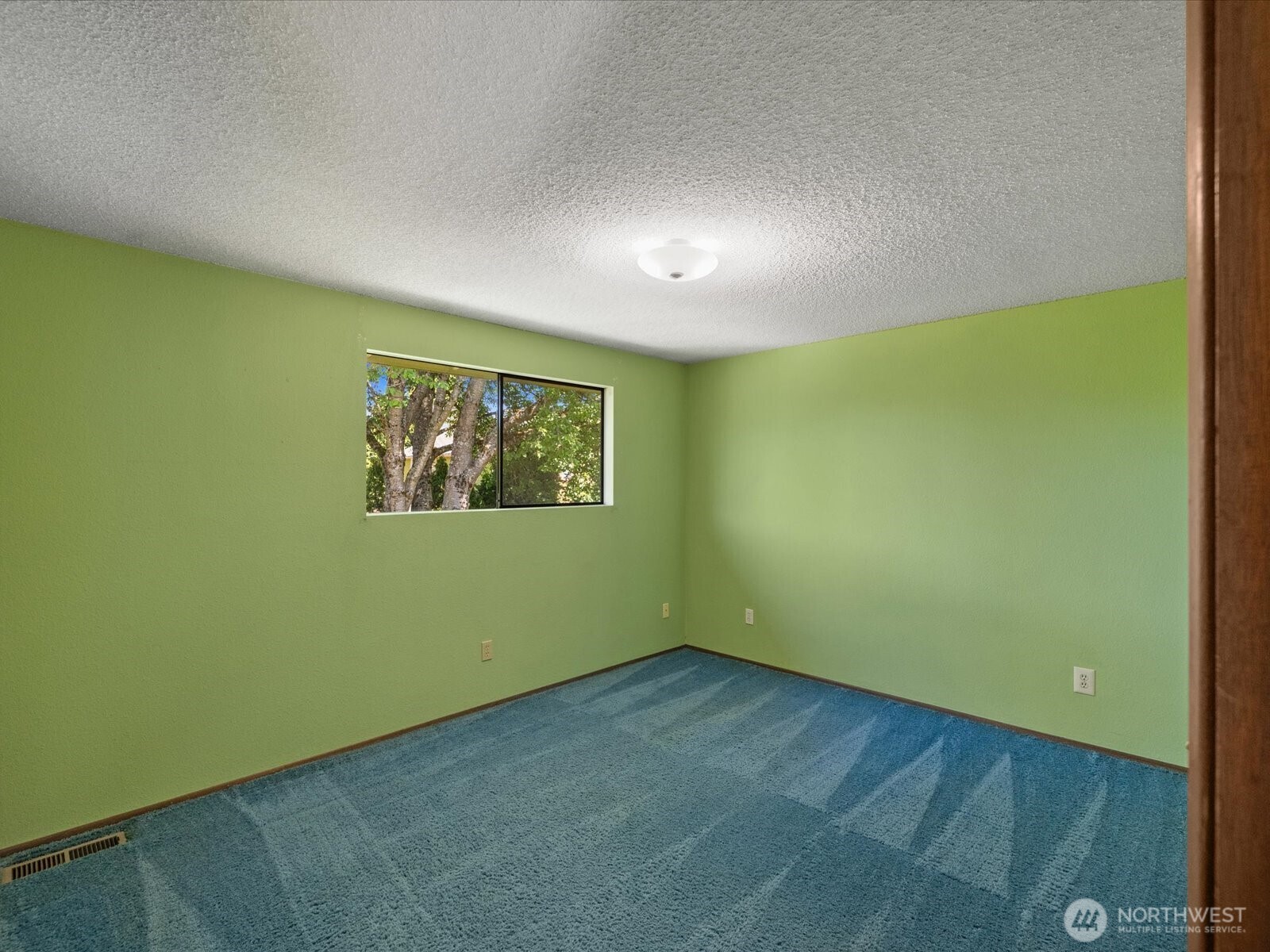 12314 NE 162nd Street , Bothell, WA 98011