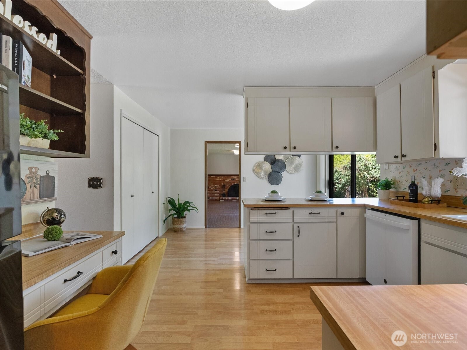 12314 NE 162nd Street , Bothell, WA 98011