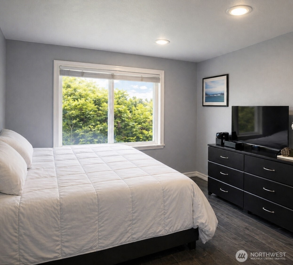 1750 Pointe Woodworth Drive NE, Tacoma, WA 98422