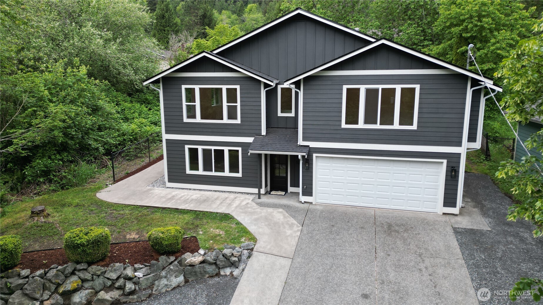 521 Rainbow Drive , Sedro Woolley, WA 98284