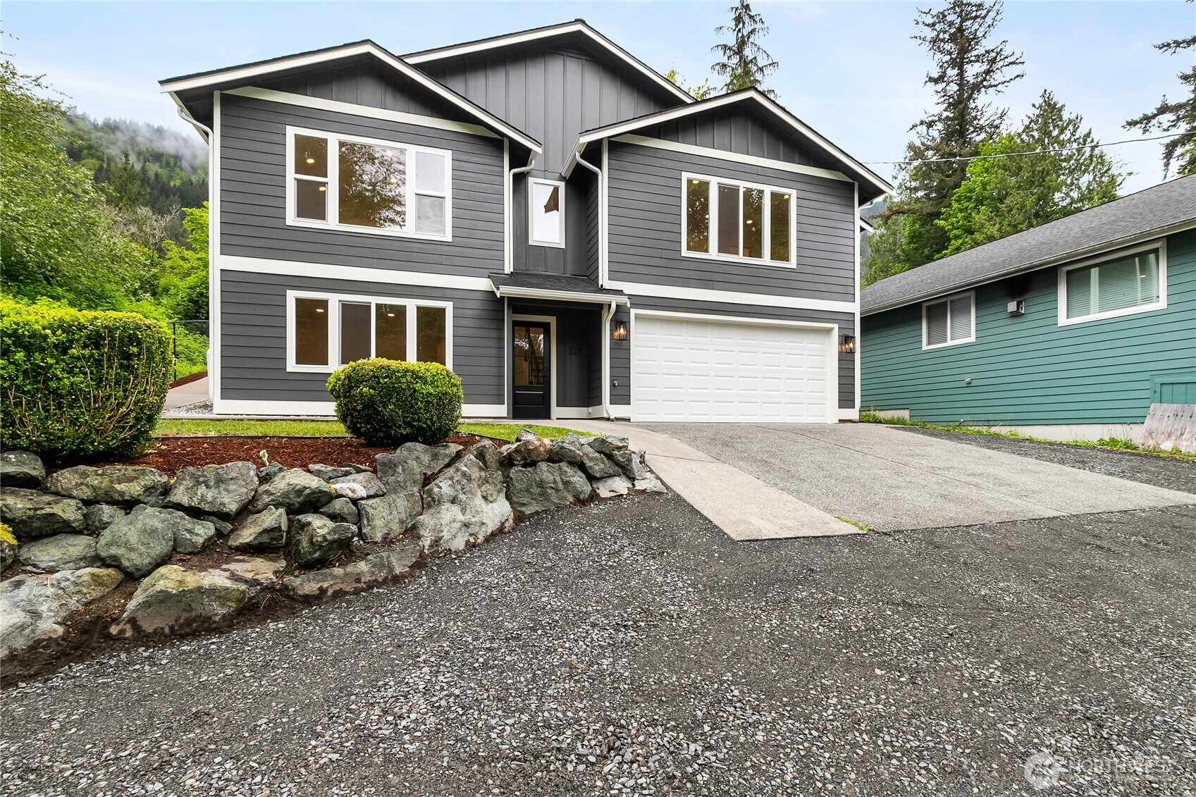 521 Rainbow Drive , Sedro Woolley, WA 98284