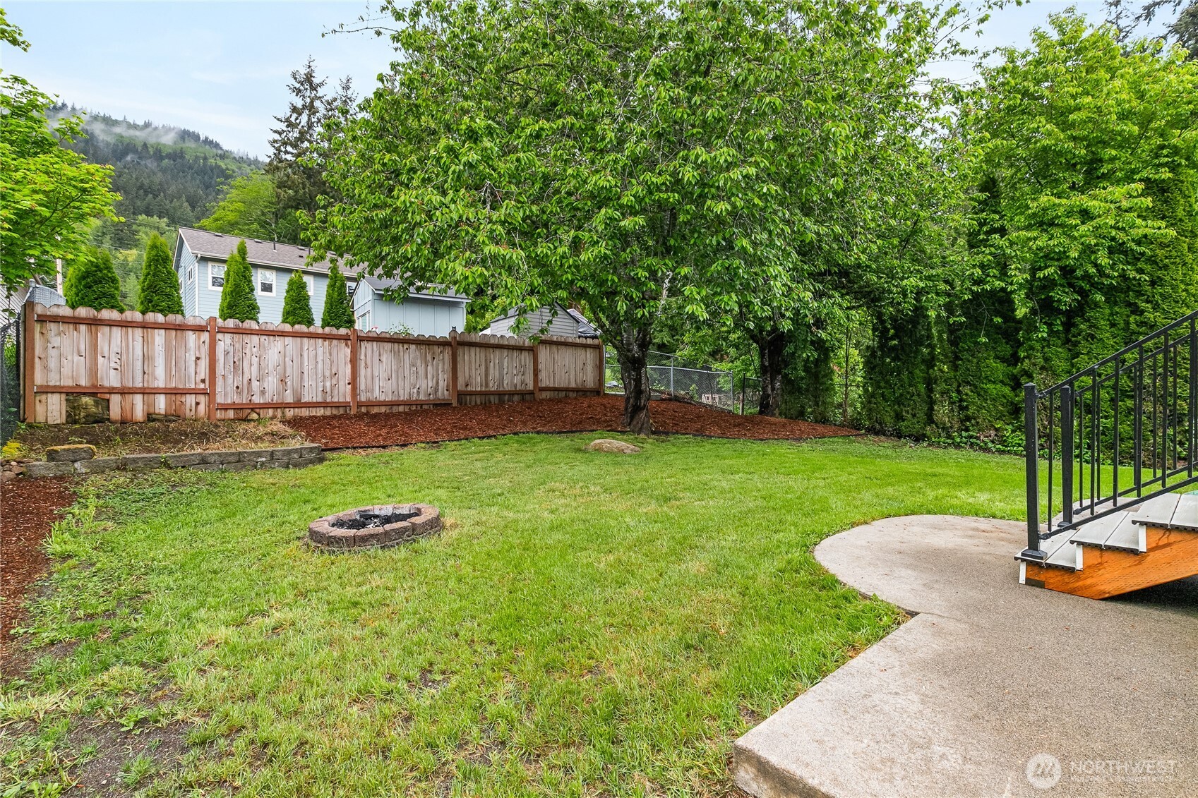 521 Rainbow Drive , Sedro Woolley, WA 98284