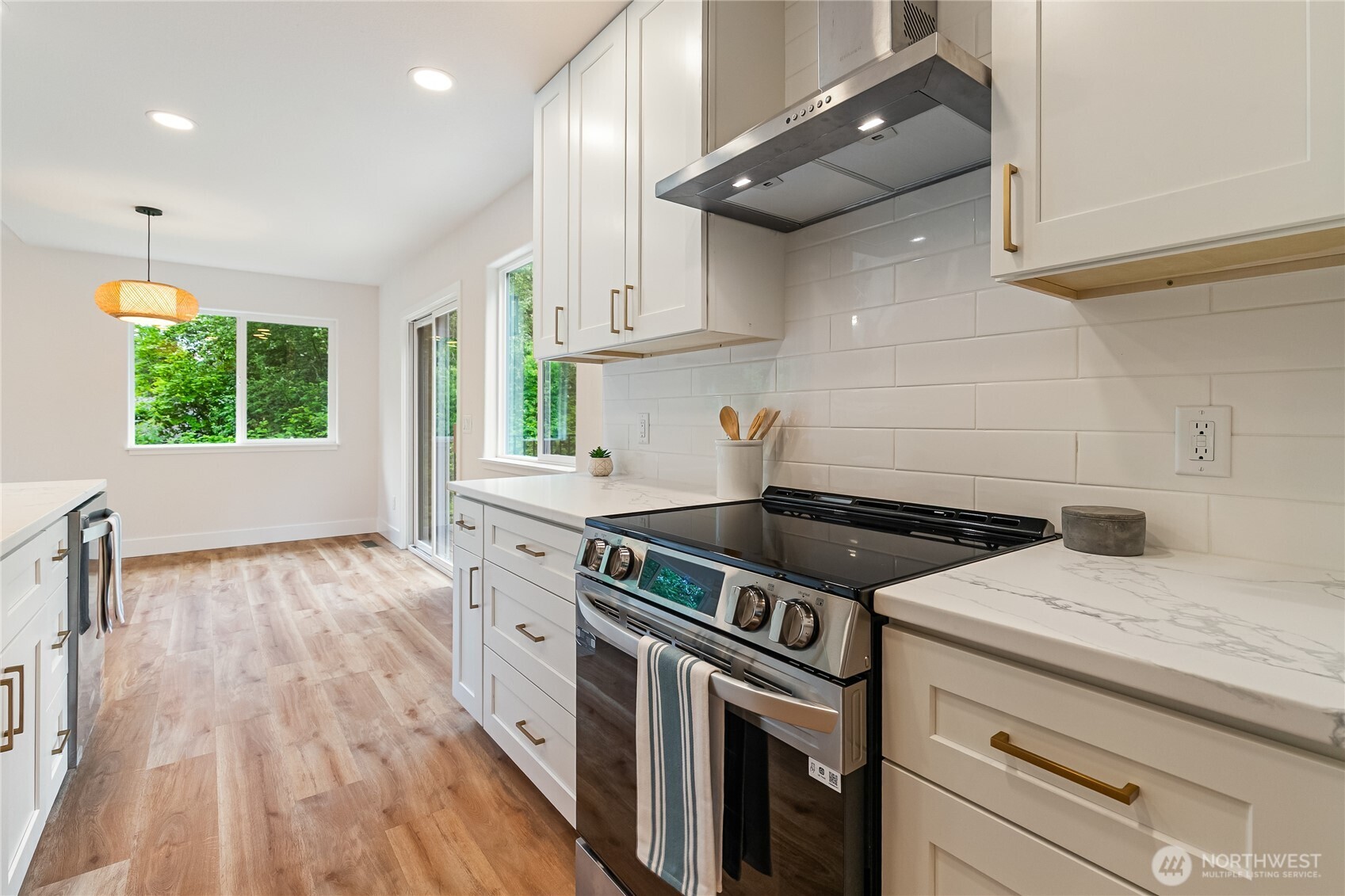 521 Rainbow Drive , Sedro Woolley, WA 98284