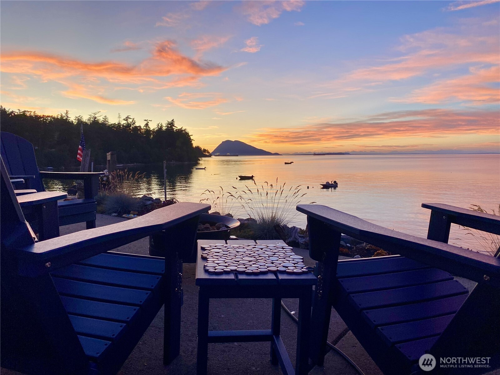 9609 Samish Island Road , Bow, WA 98232