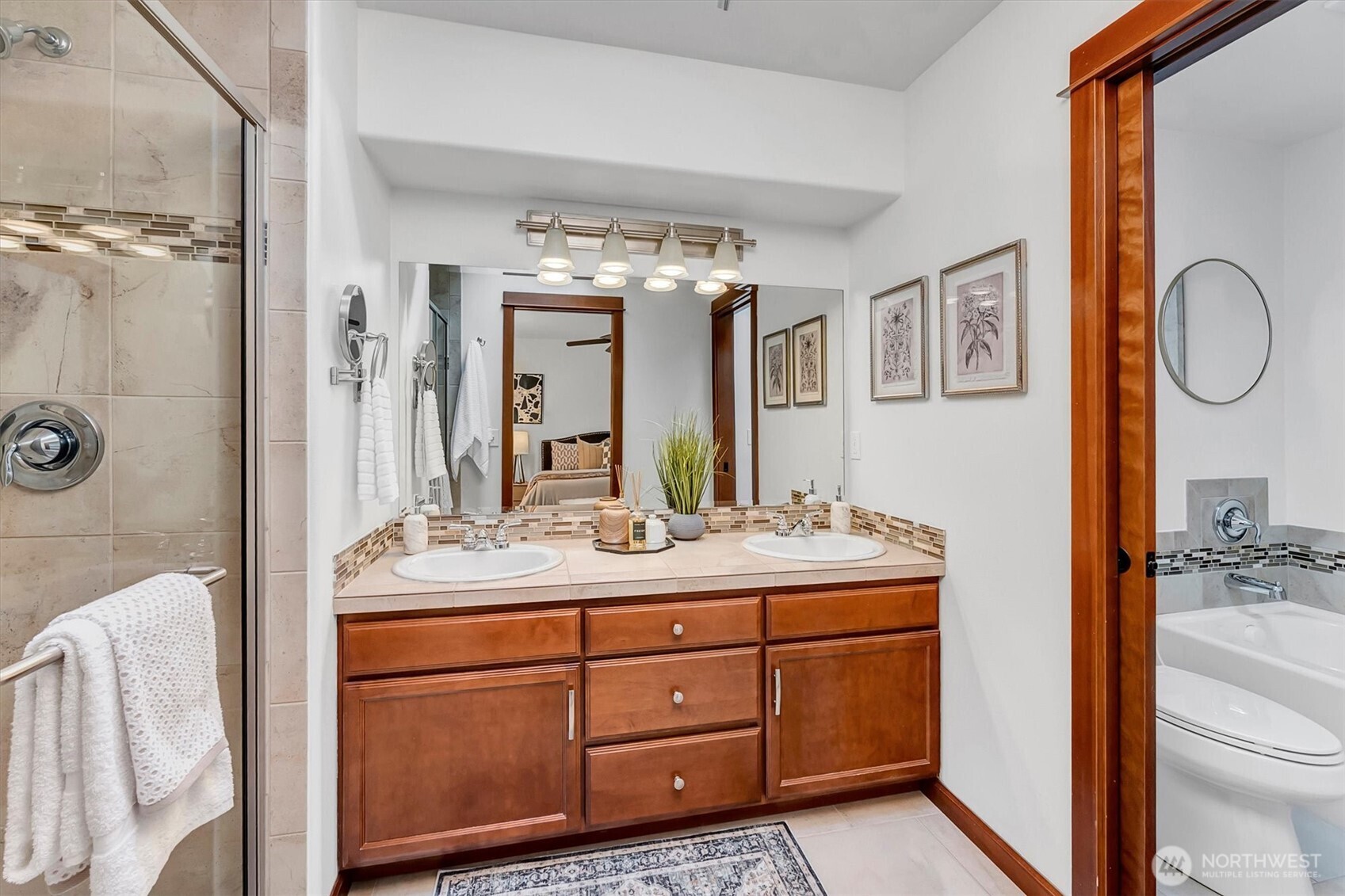 15611 42nd Drive SE, Bothell, WA 98012