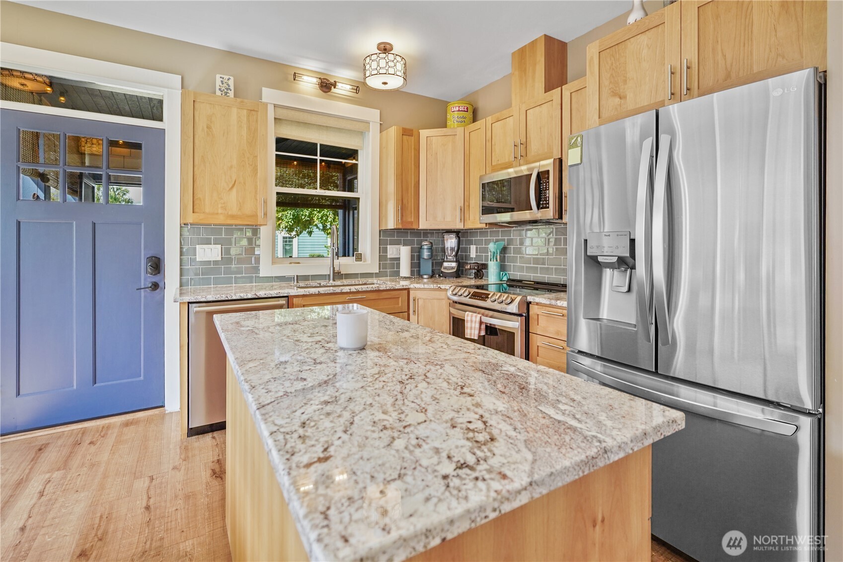 102 Firerock Lane , Oroville, WA 98844