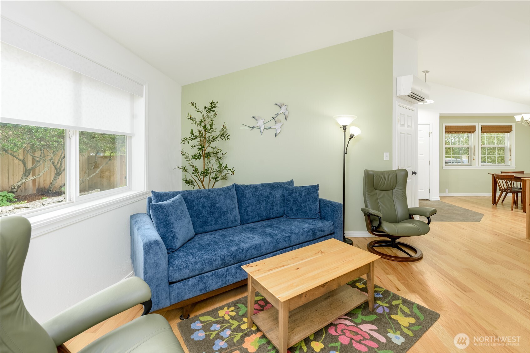 314 W Columbus Avenue , Port Angeles, WA 98362