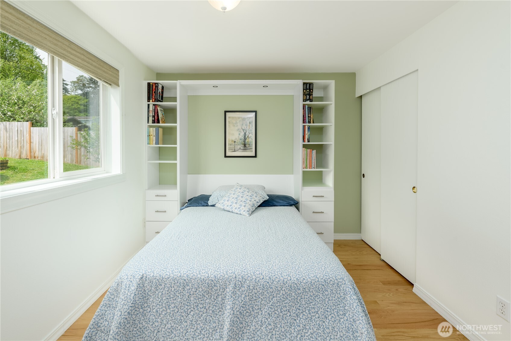 314 W Columbus Avenue , Port Angeles, WA 98362